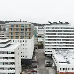 Nordic Grand - 3bdr - Sauna - Free Parking شقة