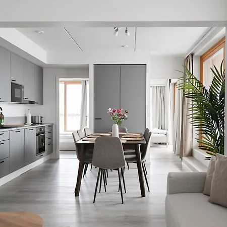 Apartment Nordic Grand - 3bdr - Sauna - Free Parking *