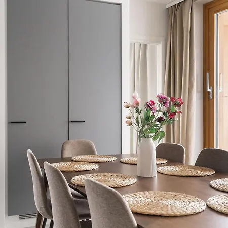 Nordic Grand - 3bdr - Sauna - Free Parking * Jyvaskyla