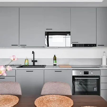 Apartamento Nordic Grand - 3bdr - Sauna - Free Parking *