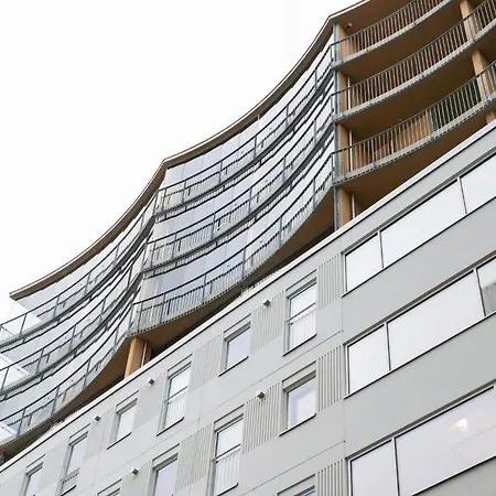 Nordic Grand - 3bdr - Sauna - Free Parking Appartement